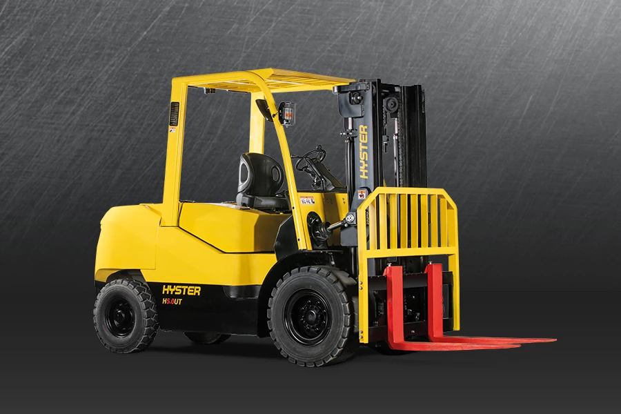 Motostivuitor diesel GPL Hyster H4.0-5.0UT 4000-5000 kg anvelope pneumatice CEMPS SA Romania