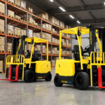 Stivuitor electric Hyster la CEMPS - modele cu 3 si 4 roti pentru depozite interioare